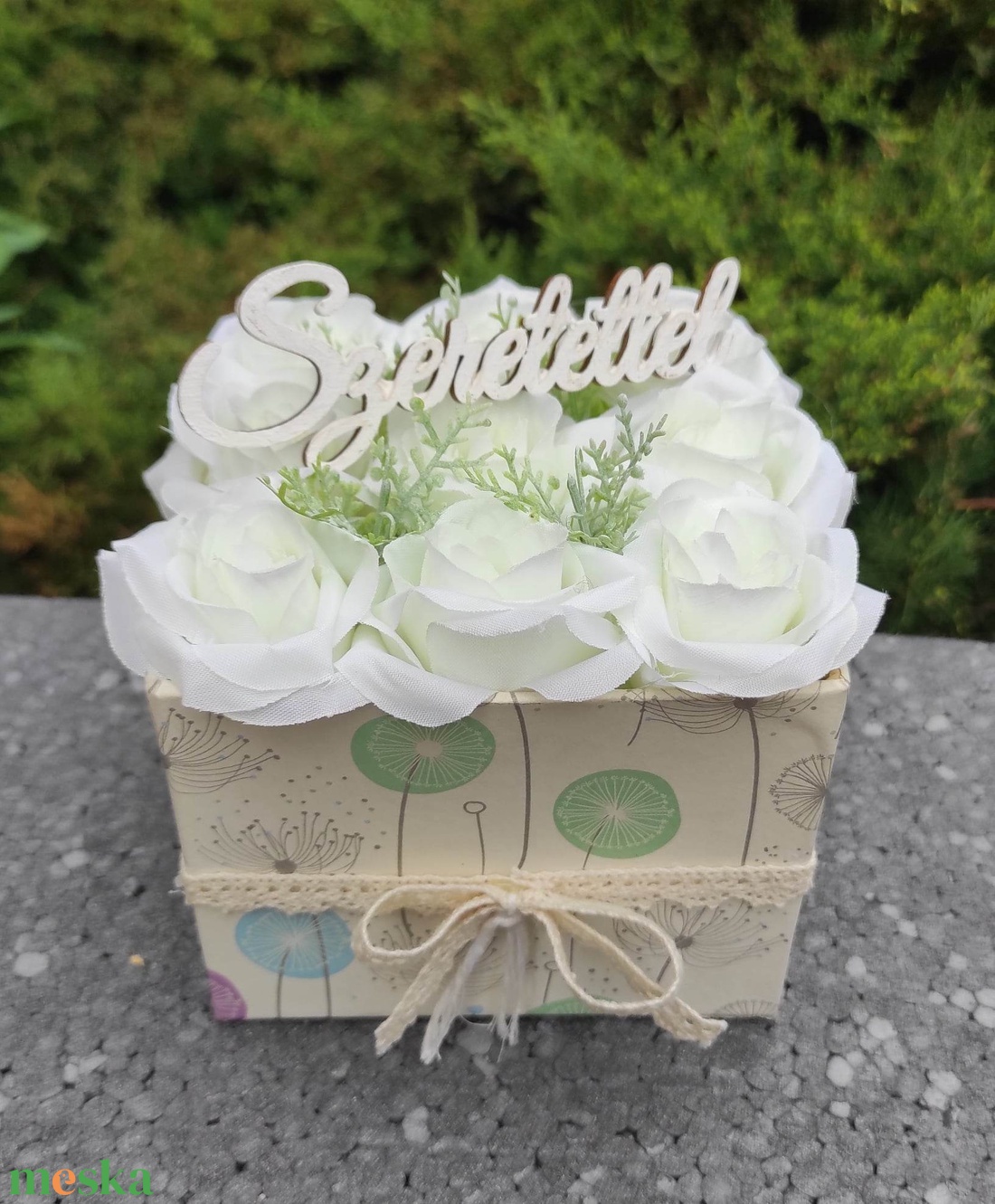 Húsvétii asztaldísz, rózsadoboz - otthon & életmód - dekoráció - asztal és polc dekoráció - asztaldísz - Meska.hu