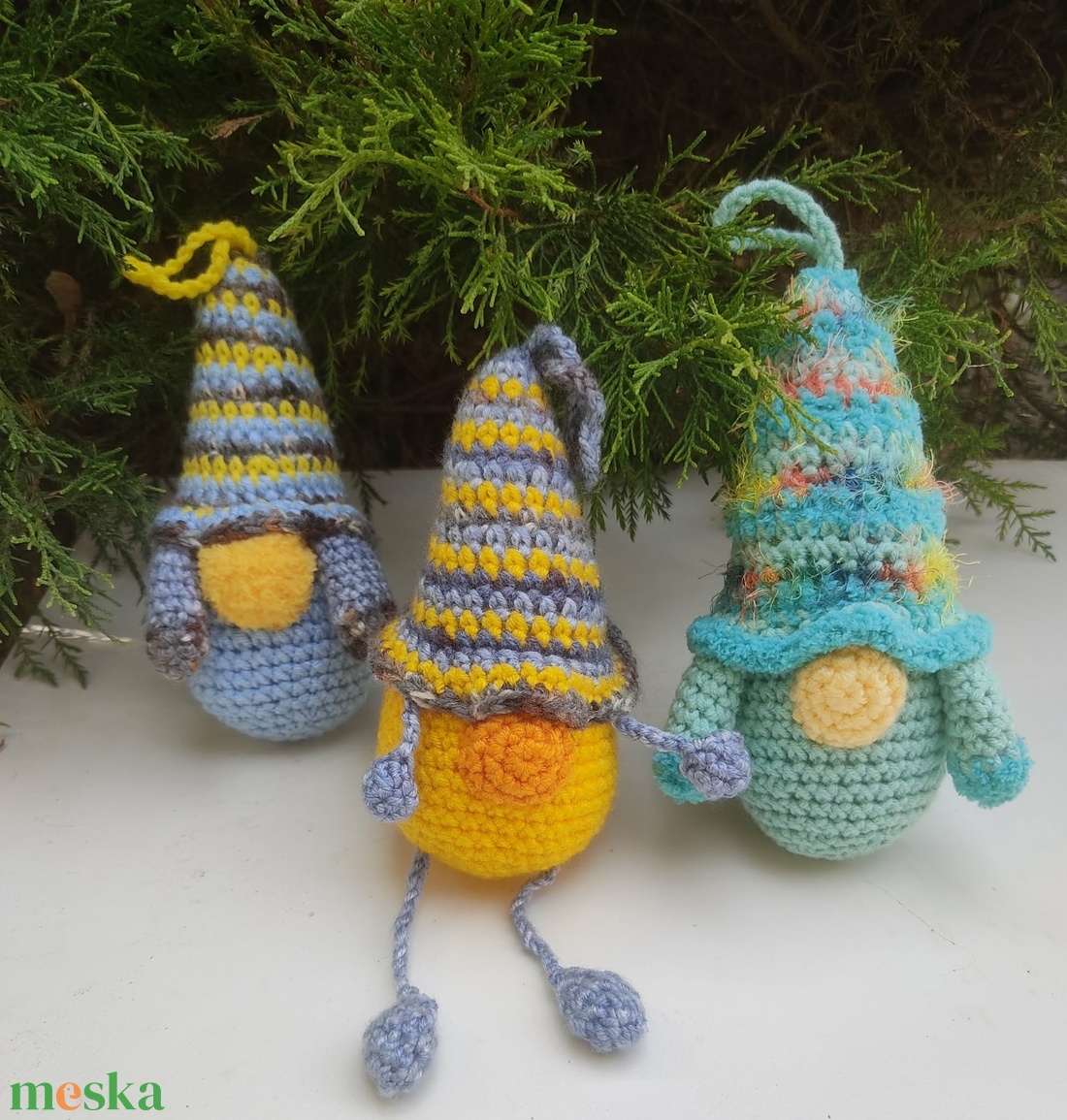 Húsvétii asztaldísz, amigurumi manó - otthon & életmód - dekoráció - asztal és polc dekoráció - asztaldísz - Meska.hu