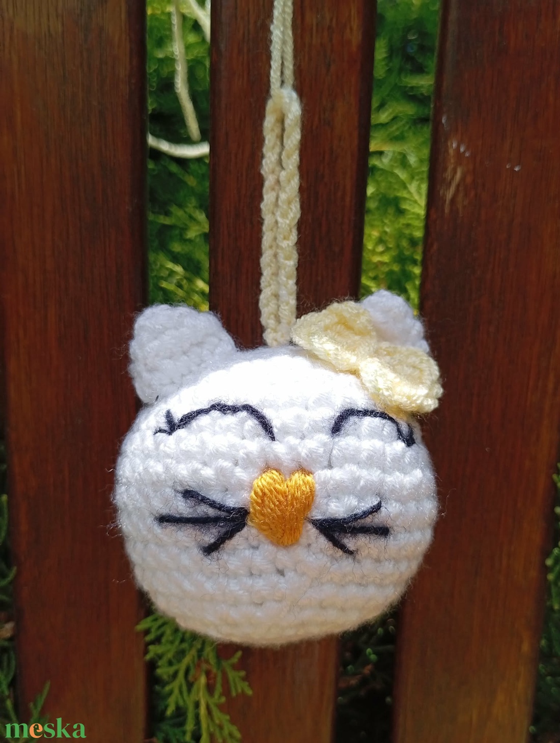 Amigurumi Kitty fejecske - otthon & életmód - dekoráció - dísztárgy - Meska.hu
