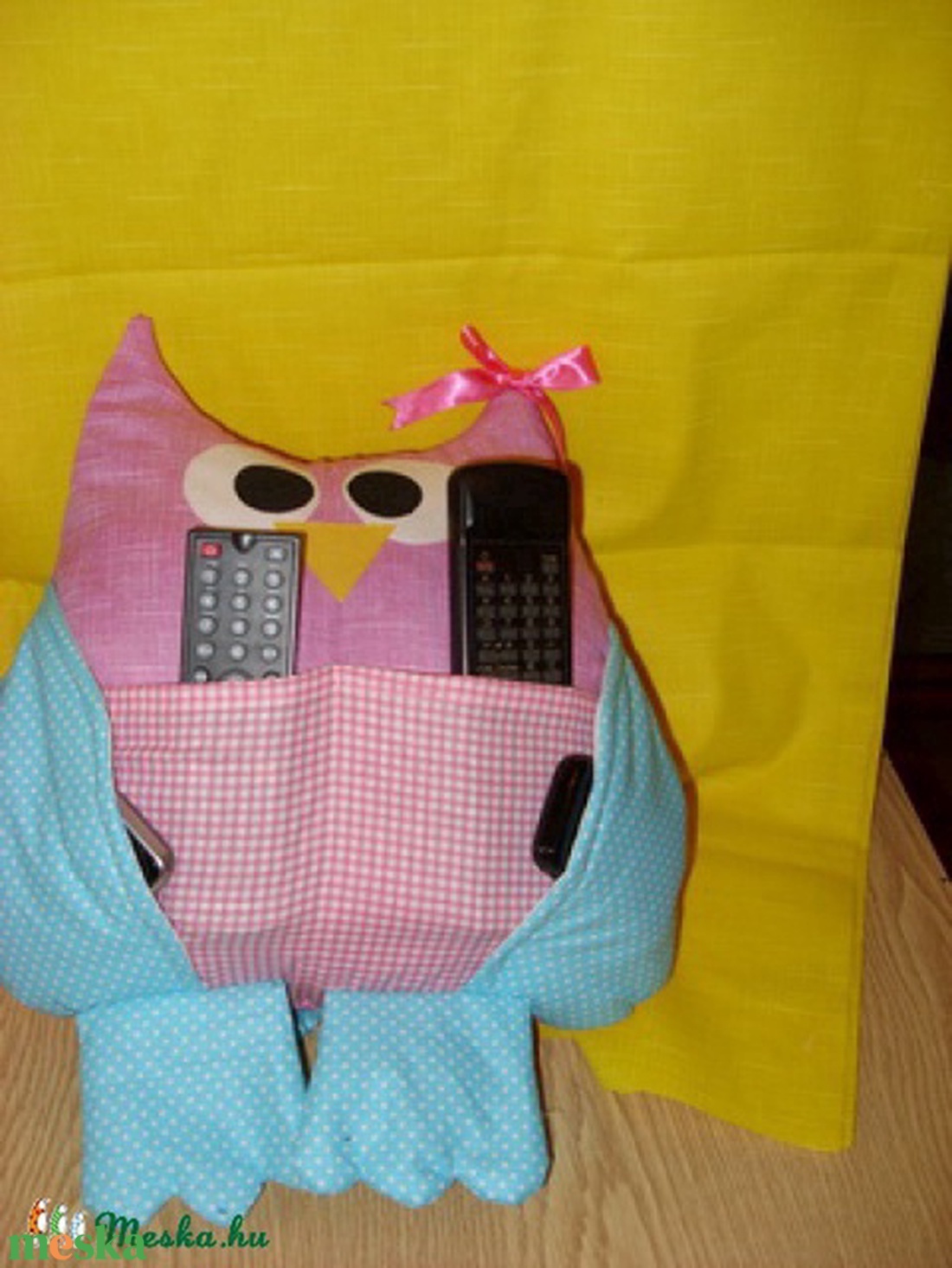 Cuki zsebes bagoly - funkcionális - távirányító, telefon tartó - - Meska.hu Cuki zsebes bagoly - funkcionális - távirányító, telefon tartó - - Meska.hu