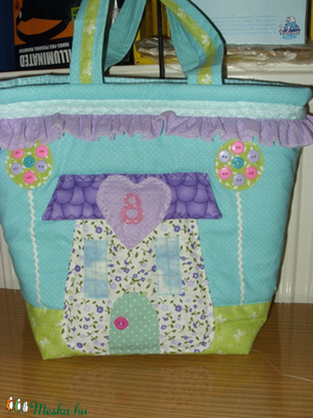 Karácsonyi vásár! Patchwork applikációs házikó zsebes táska - nagyon csajos - táska & tok - kézitáska & válltáska - Meska.hu Karácsonyi vásár! Patchwork applikációs házikó zsebes táska - nagyon csajos - táska & tok - kézitáska & válltáska - Meska.hu