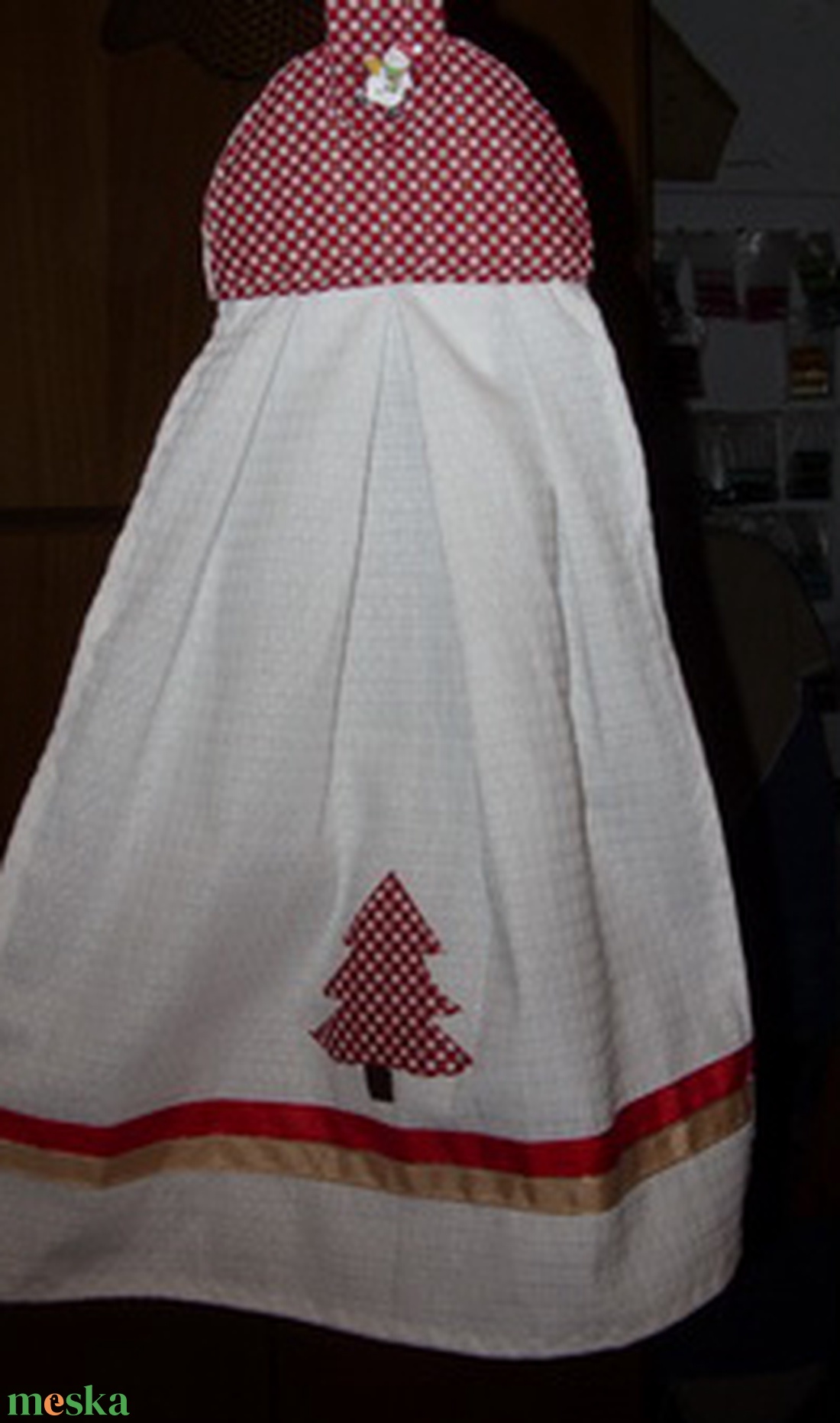 Karácsonyi piros-fehér-arany kombó design törlő fenyőfa applikációval - otthon & életmód - konyhafelszerelés, tálalás - konyhai textil - konyharuha & törlőkendő - Meska.hu Karácsonyi piros-fehér-arany kombó design törlő fenyőfa applikációval - otthon & életmód - konyhafelszerelés, tálalás - konyhai textil - konyharuha & törlőkendő - Meska.hu