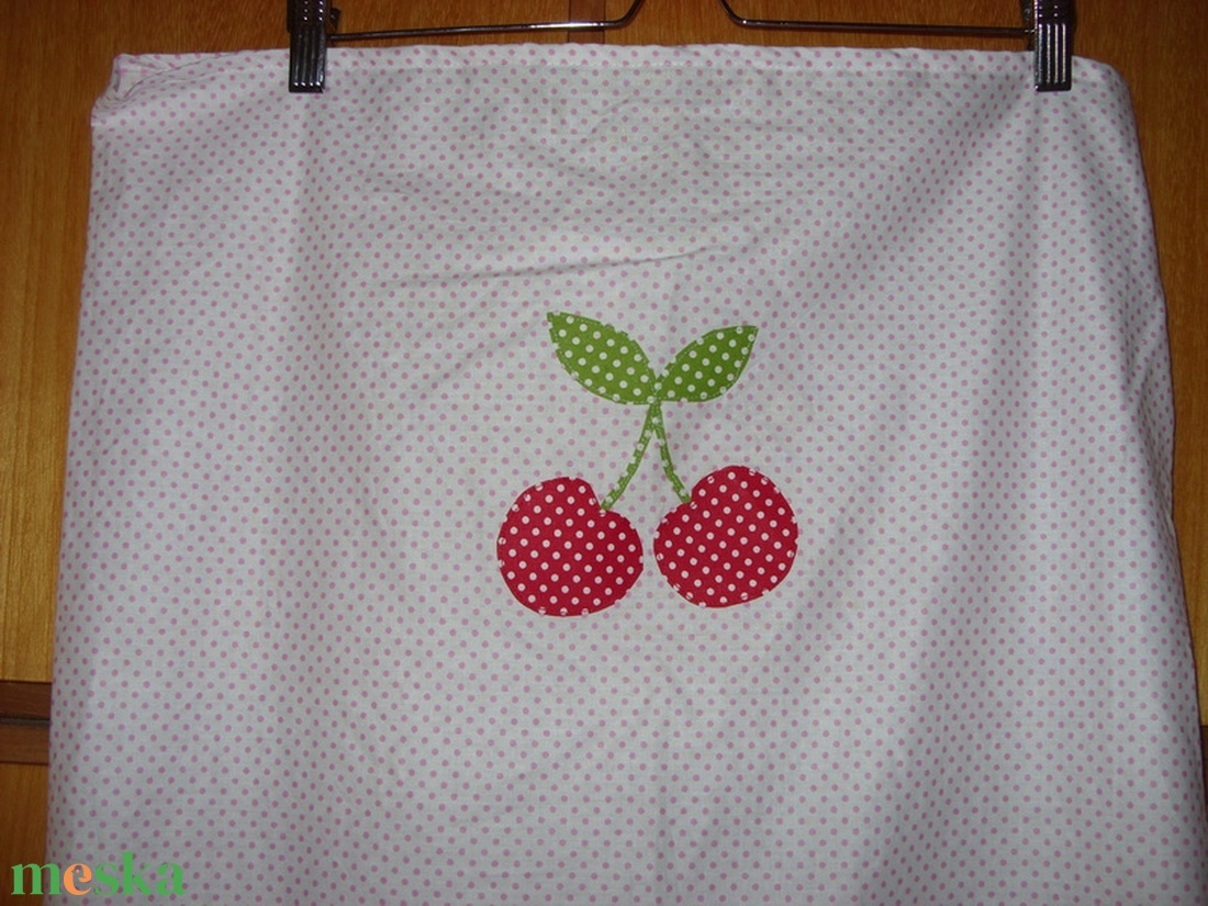 Bélelt ovis lepedő Egyedi patchwork rátét ovis jellel - derékalj 100% pamut - játék & sport - ovis felszerelés - ovis lepedő - Meska.hu Bélelt ovis lepedő Egyedi patchwork rátét ovis jellel - derékalj 100% pamut - játék & sport - ovis felszerelés - ovis lepedő - Meska.hu