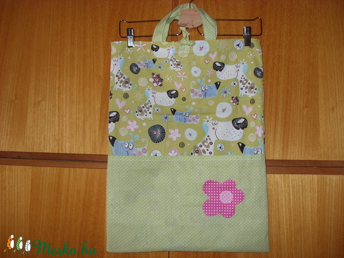 Füles Ovis ruha zsák - patchwork ovis jellel 100% design pamutvászon -10 féle rendelhető textilből - játék & sport - ovis felszerelés - Meska.hu Füles Ovis ruha zsák - patchwork ovis jellel 100% design pamutvászon -10 féle rendelhető textilből - játék & sport - ovis felszerelés - Meska.hu