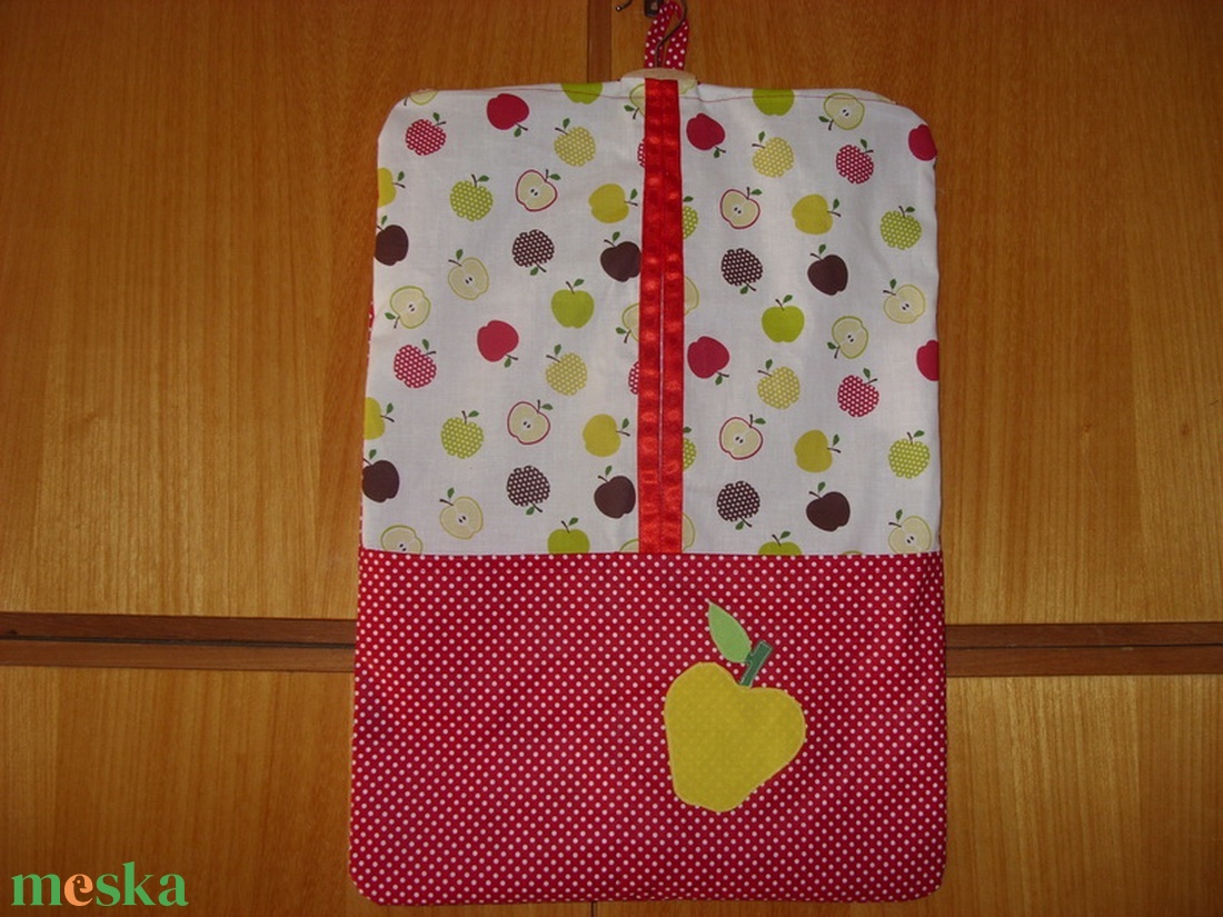 Ovis ruha zsák  - patchwork ovis jellel és névvel is 100% pamut design textil - játék & sport - ovis felszerelés - ovis zsák - Meska.hu