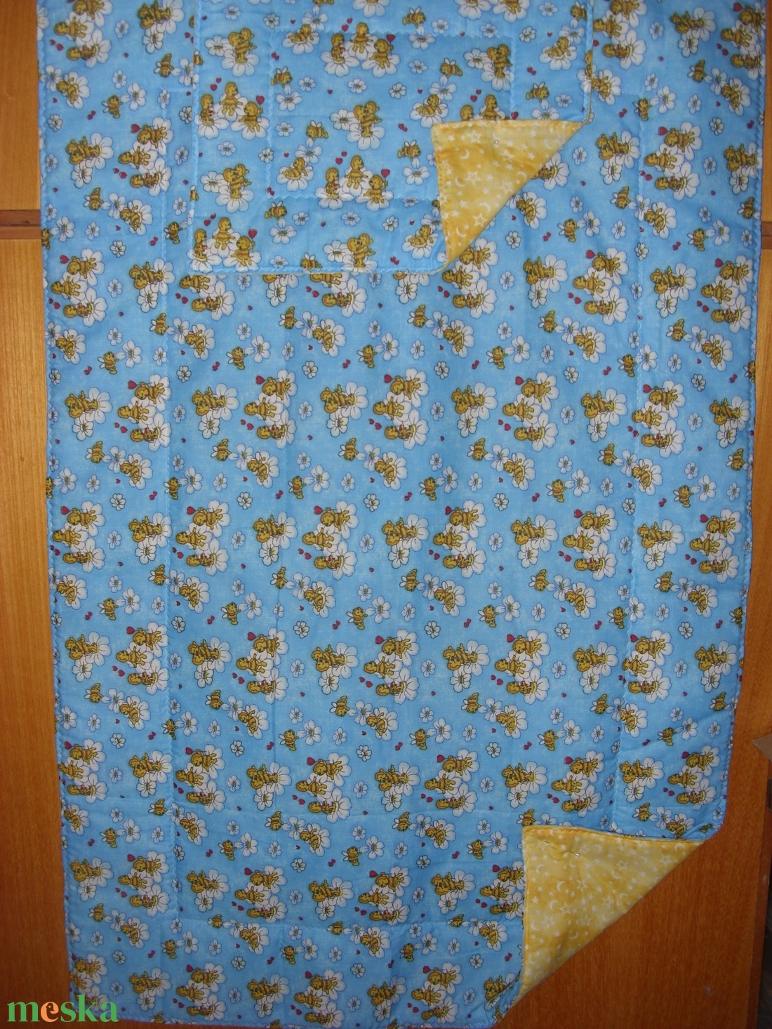 Akciós - Bélelt 2 db-os ágynemű ovisoknak is - méhecskés pa-pe design textilek - játék & sport - ovis felszerelés - ovis ágynemű - Meska.hu Akciós - Bélelt 2 db-os ágynemű ovisoknak is - méhecskés pa-pe design textilek - játék & sport - ovis felszerelés - ovis ágynemű - Meska.hu