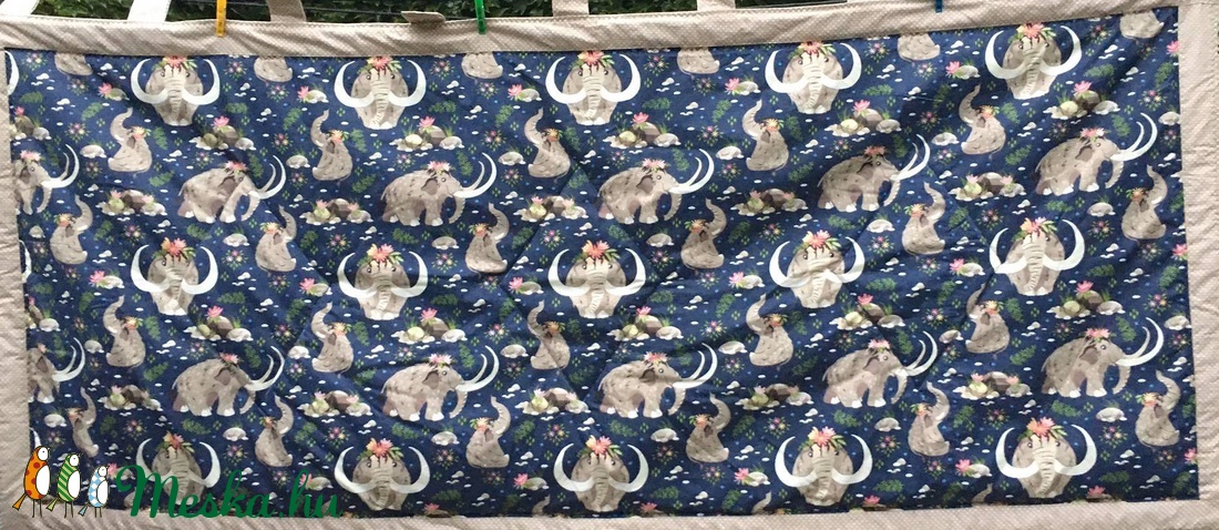 Csodás MAMUTOS - Ellie és Kisbarack extra falikép falvédő 100% design pamut 200 x 90 cm - otthon & lakás - lakástextil - falvédő - Meska.hu Csodás MAMUTOS - Ellie és Kisbarack extra falikép falvédő 100% design pamut 200 x 90 cm - otthon & lakás - lakástextil - falvédő - Meska.hu
