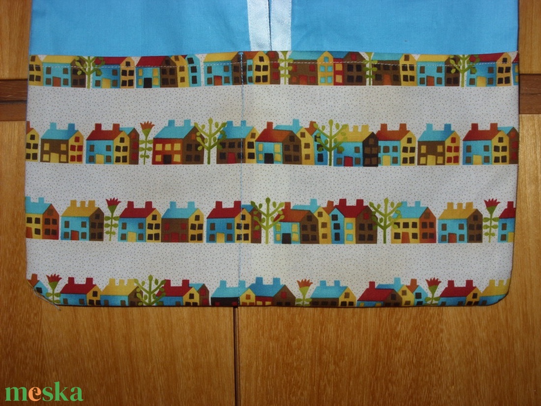 Házikós - ovis ruhazsák - USA design textillel kombózva - játék & sport - ovis felszerelés - ovis szett (zsák és tornazsák) - Meska.hu Házikós - ovis ruhazsák - USA design textillel kombózva - játék & sport - ovis felszerelés - ovis szett (zsák és tornazsák) - Meska.hu