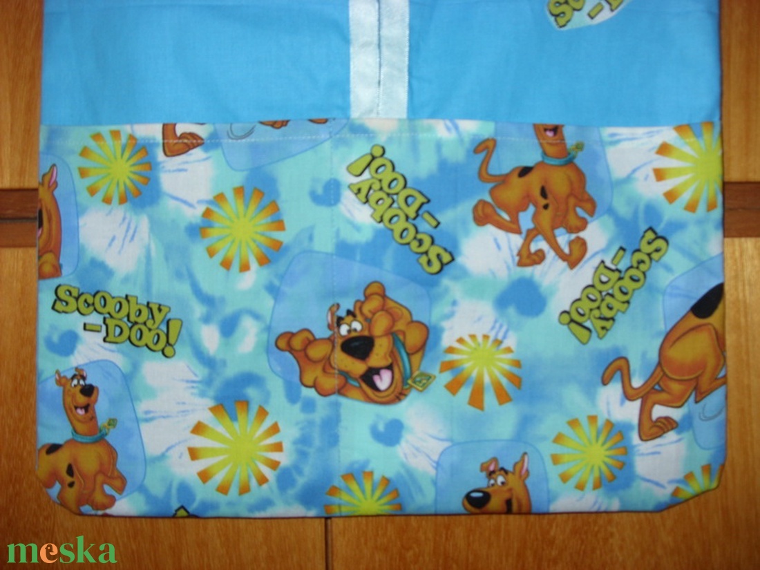 Scooby Doo - ovis ruhazsák, egyedi darab - USA design textillel kombózva - játék & sport - ovis felszerelés - ovis szett (zsák és tornazsák) - Meska.hu Scooby Doo - ovis ruhazsák, egyedi darab - USA design textillel kombózva - játék & sport - ovis felszerelés - ovis szett (zsák és tornazsák) - Meska.hu