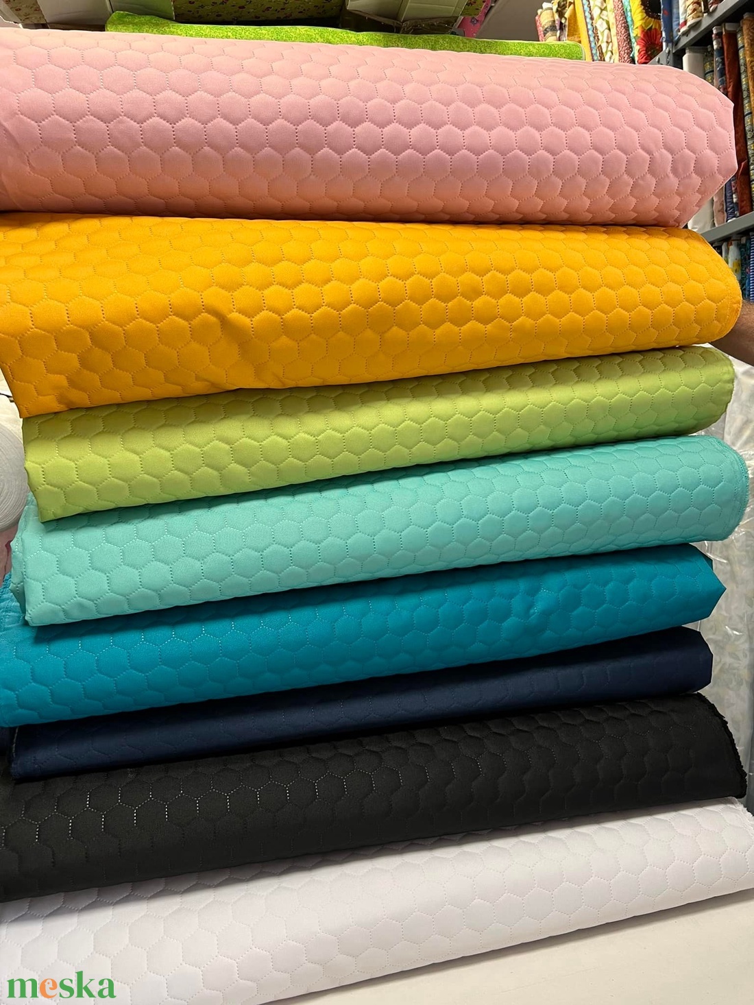 20 szín Steppelt Vízlepergető gyöngyvászon - 150 cm széles  - kellékek & szerszámok - méteráru - vászon - Meska.hu