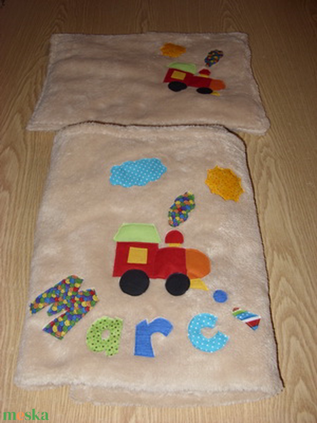 Egyedi puha baba takaró - patchwork rókával vagy más figurával - applikációval - otthon & életmód - babaszoba, gyerekszoba - babatakaró, gyerek pléd - Meska.hu Egyedi puha baba takaró - patchwork rókával vagy más figurával - applikációval - otthon & életmód - babaszoba, gyerekszoba - babatakaró, gyerek pléd - Meska.hu