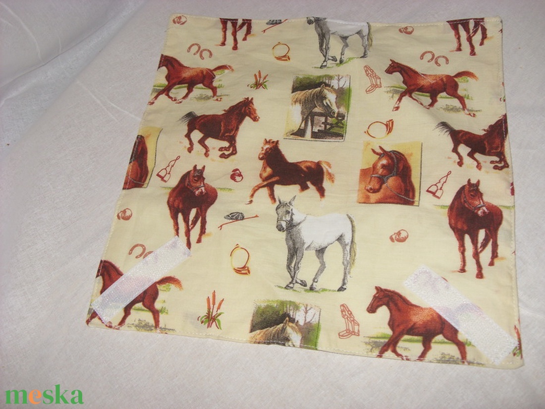 Uzsonna csomagoló, tépőzáras újraszalvéta - sandwich bag - uzsonnás textil szalvéta - vízhatlan szalvéta - táska & tok - uzsonna- & ebéd tartó - szendvics csomagoló - Meska.hu Uzsonna csomagoló, tépőzáras újraszalvéta - sandwich bag - uzsonnás textil szalvéta - vízhatlan szalvéta - táska & tok - uzsonna- & ebéd tartó - szendvics csomagoló - Meska.hu