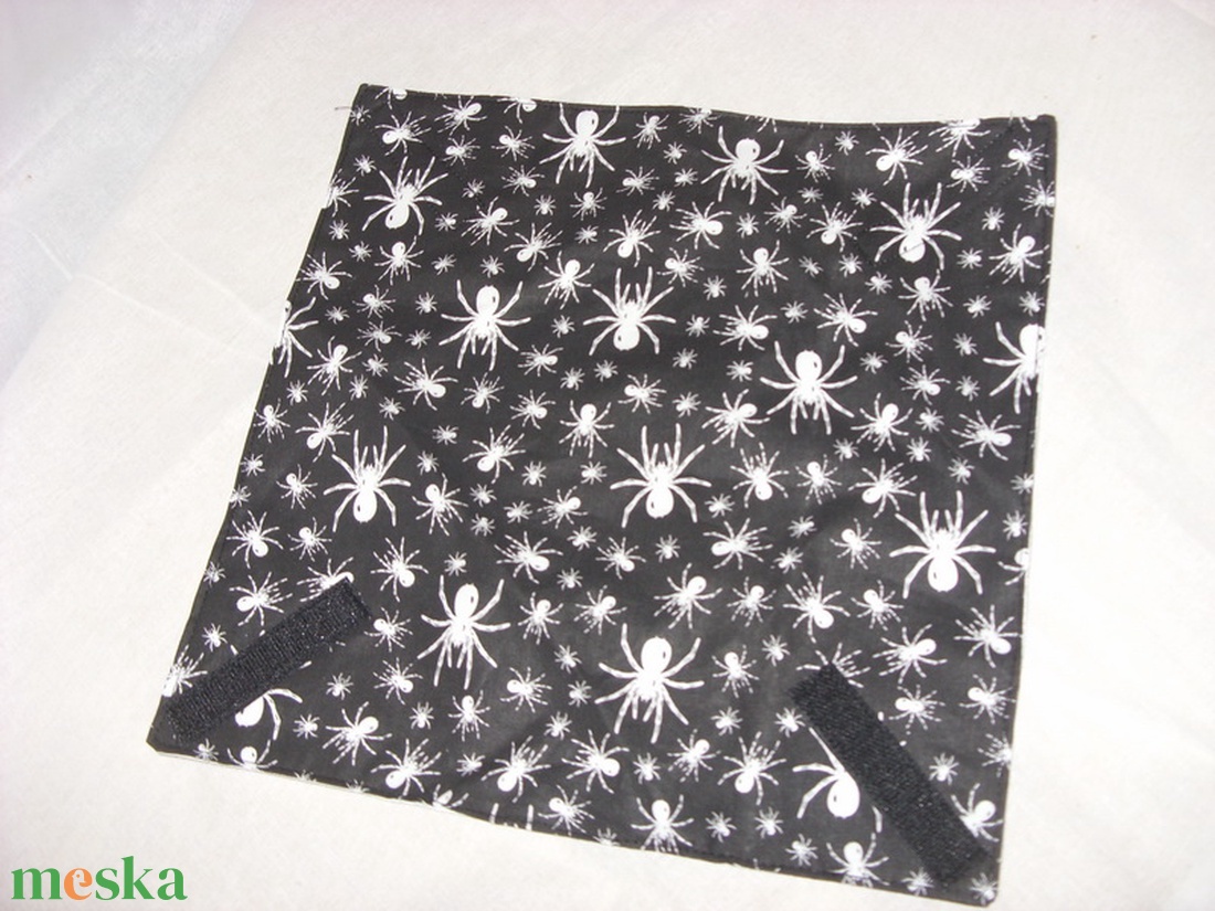 Extrém Design Uzsonna csomagoló, tépőzáras újraszalvéta - sandwich bag - uzsonnás textil szalvéta - vízhatlan szalvéta - táska & tok - uzsonna- & ebéd tartó - szendvics csomagoló - Meska.hu Extrém Design Uzsonna csomagoló, tépőzáras újraszalvéta - sandwich bag - uzsonnás textil szalvéta - vízhatlan szalvéta - táska & tok - uzsonna- & ebéd tartó - szendvics csomagoló - Meska.hu