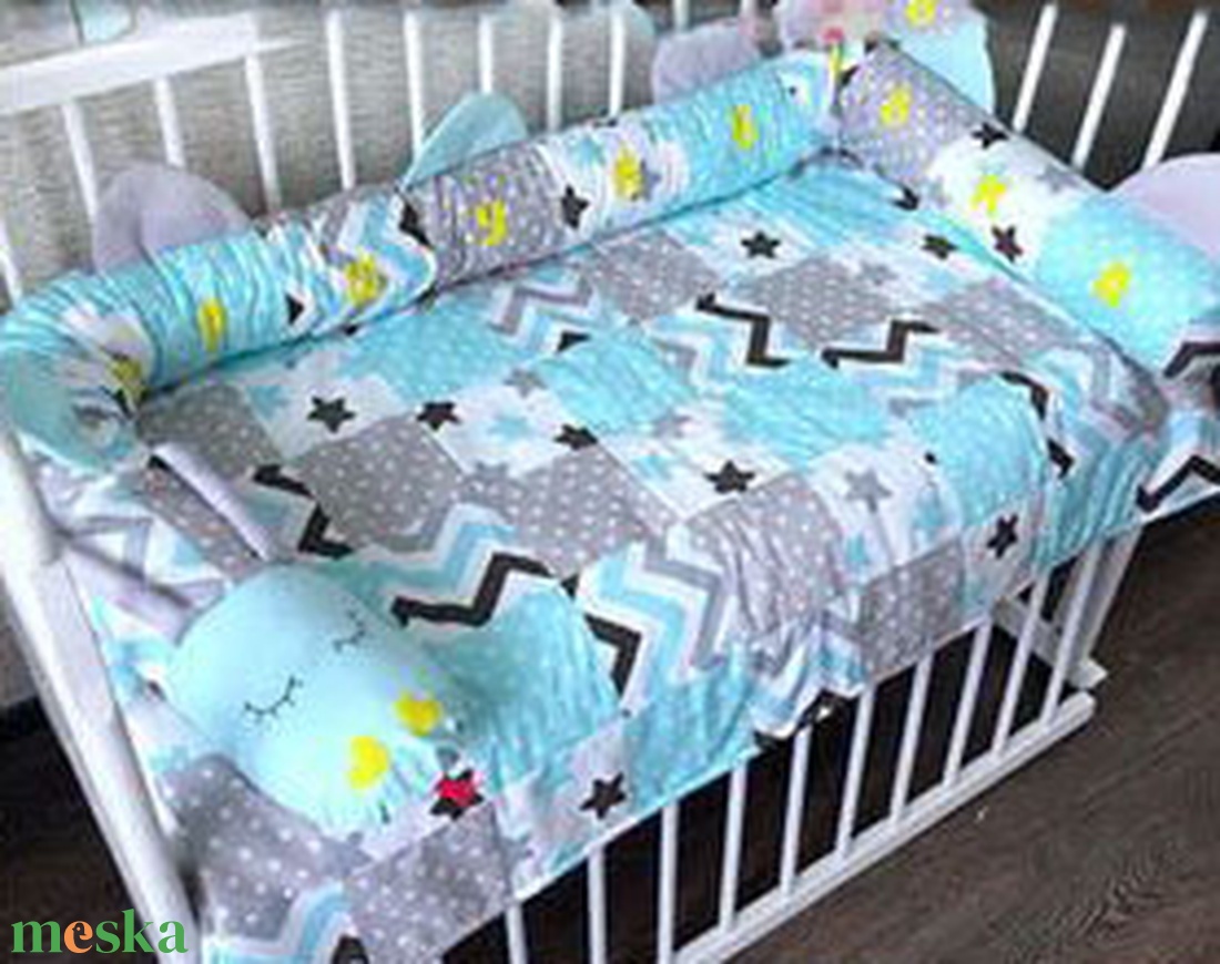 Alvó SÁRKÁNY hengerpárna, rácsvédő, fejvédő- névreszóló is - egyedi méretben is - 100% puha pamut textilből - otthon & életmód - babaszoba, gyerekszoba - rácsvédő & baldachin - Meska.hu