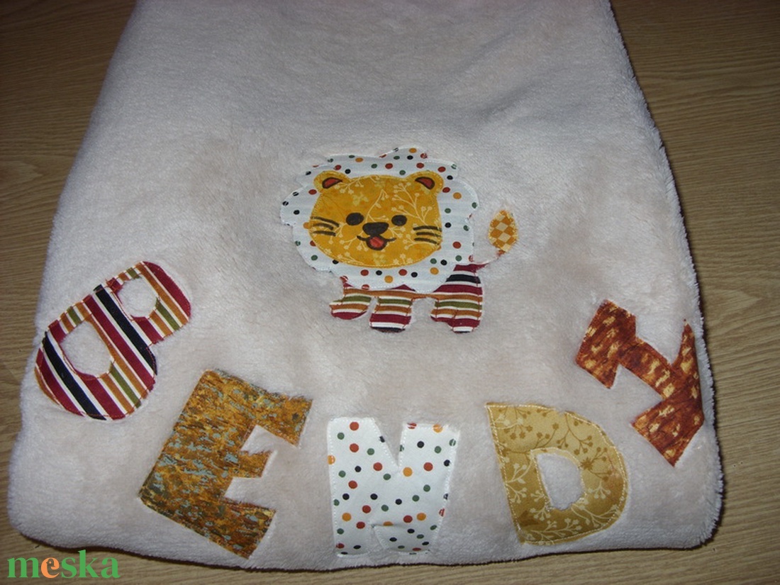 Tündéri patchwork baglyos egyedi  babatakaró névvel is - 3D - több méretben és színben remdelhető - otthon & életmód - babaszoba, gyerekszoba - babatakaró, gyerek pléd - Meska.hu