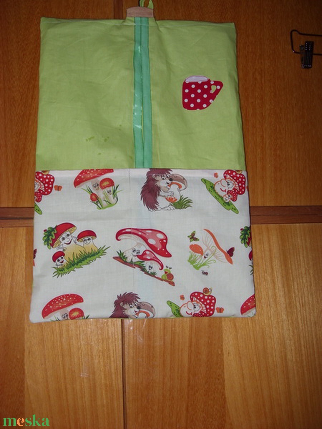 Csajos Szóló Ovis  ruhazsák - Tündéres -cicás - lepkés 100% pamut  55 x 40 cm - játék & sport - ovis felszerelés - ovis szett - Meska.hu