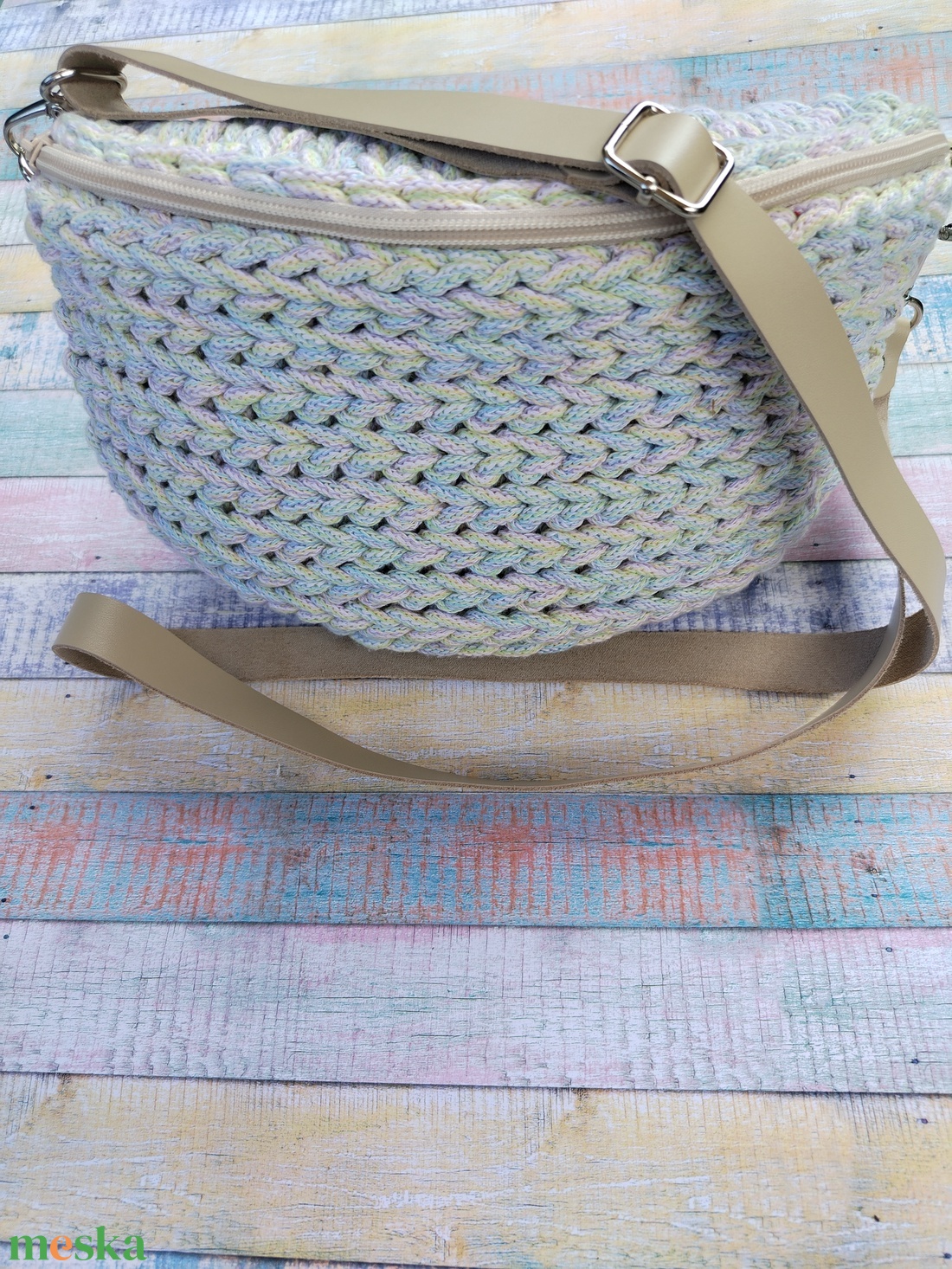 Horgolt crossbody - táska & tok - kézitáska & válltáska - vállon átvethető táska - Meska.hu Horgolt crossbody - táska & tok - kézitáska & válltáska - vállon átvethető táska - Meska.hu