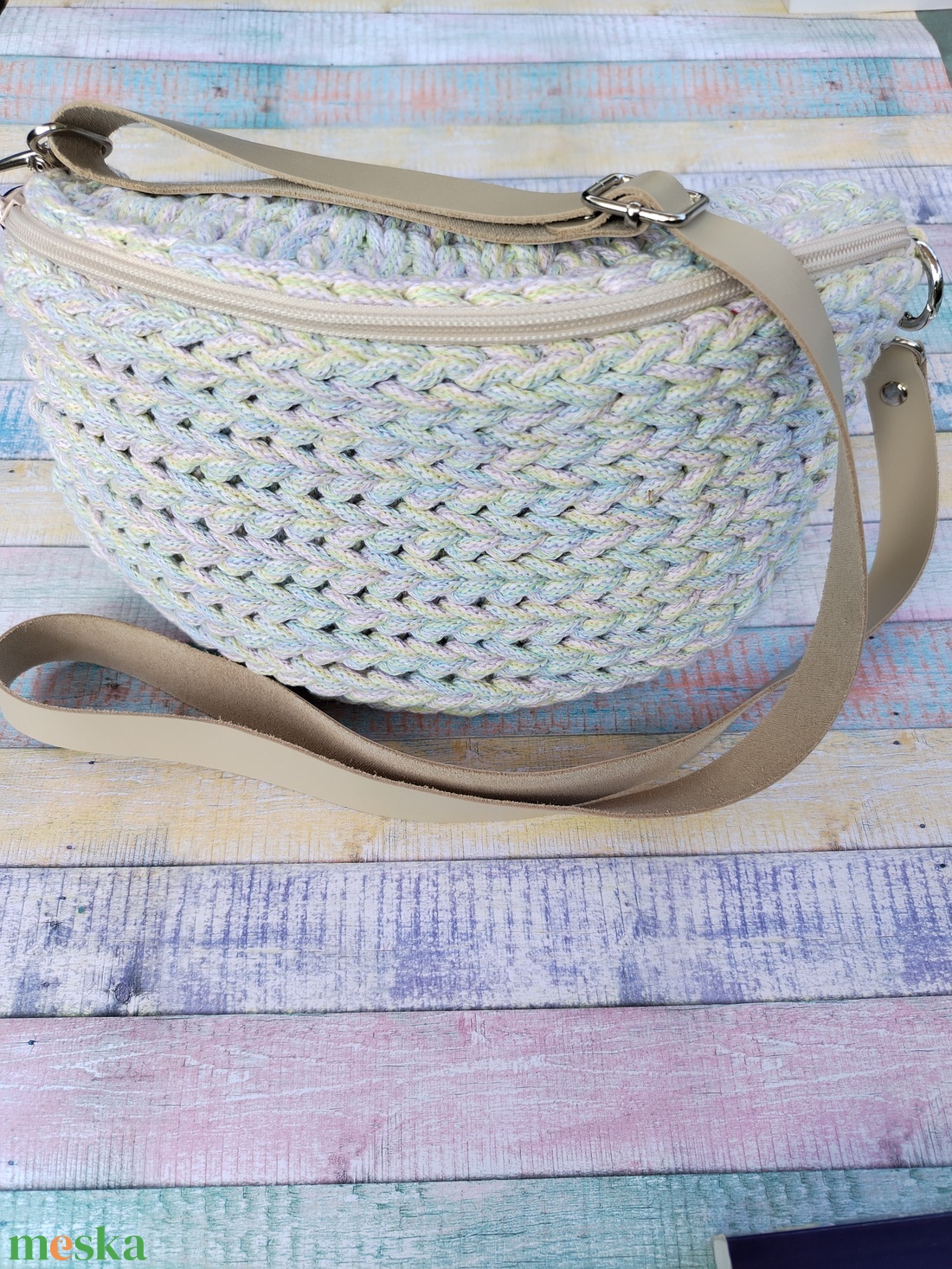 Horgolt crossbody - táska & tok - kézitáska & válltáska - vállon átvethető táska - Meska.hu Horgolt crossbody - táska & tok - kézitáska & válltáska - vállon átvethető táska - Meska.hu