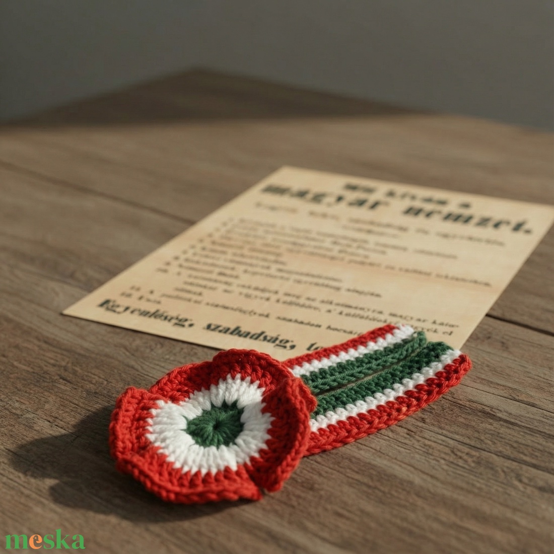 Horgolt kokárda - ékszer - kitűző és bross - Meska.hu