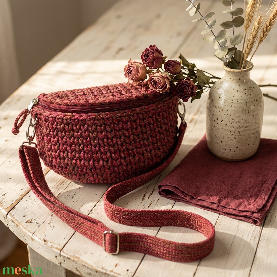 Horgolt crossbody - táska & tok - kézitáska & válltáska - vállon átvethető táska - Meska.hu