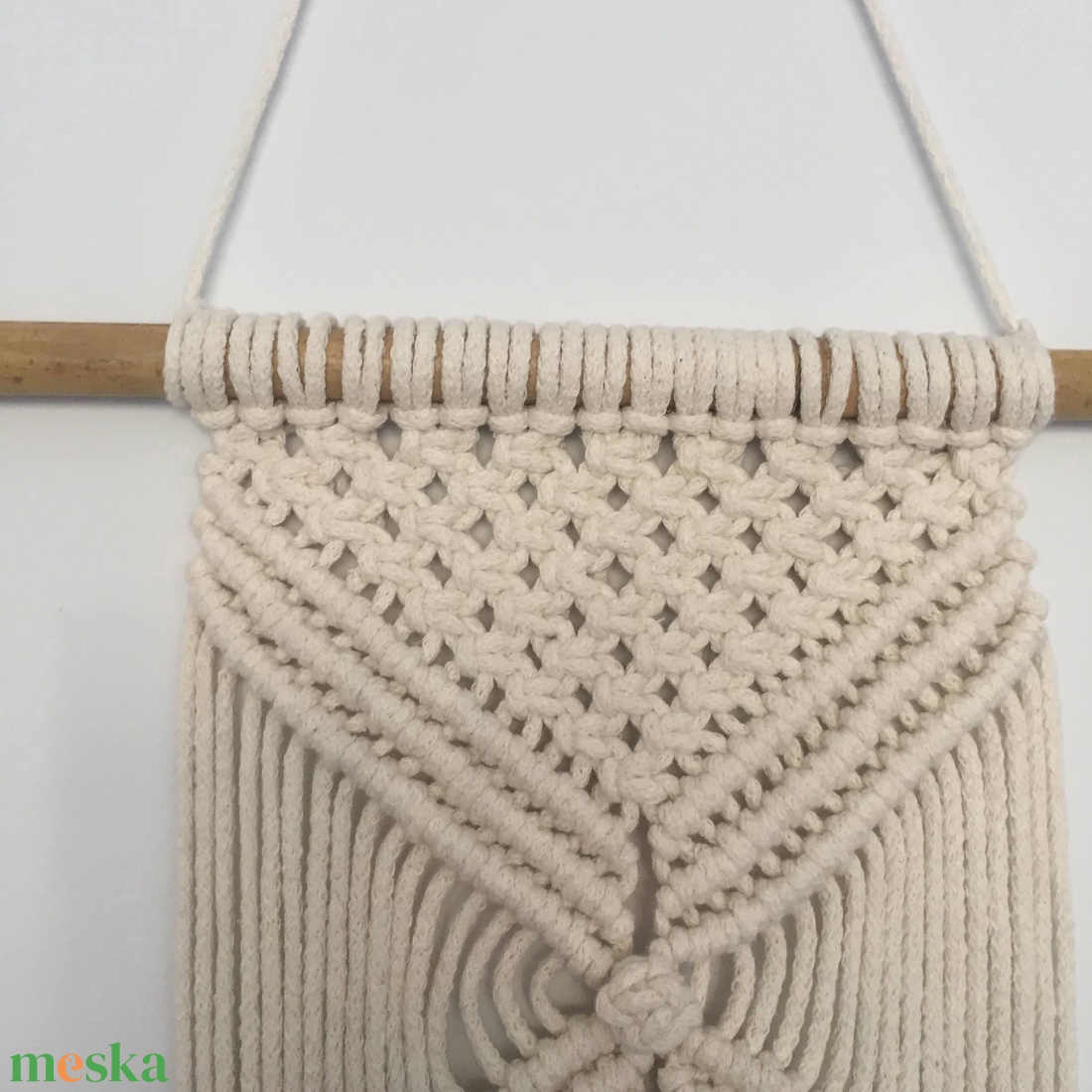 Falidísz, makramé, krém - otthon & életmód - dekoráció - fali és függő dekoráció - falra akasztható dekor - Meska.hu Falidísz, makramé, krém - otthon & életmód - dekoráció - fali és függő dekoráció - falra akasztható dekor - Meska.hu