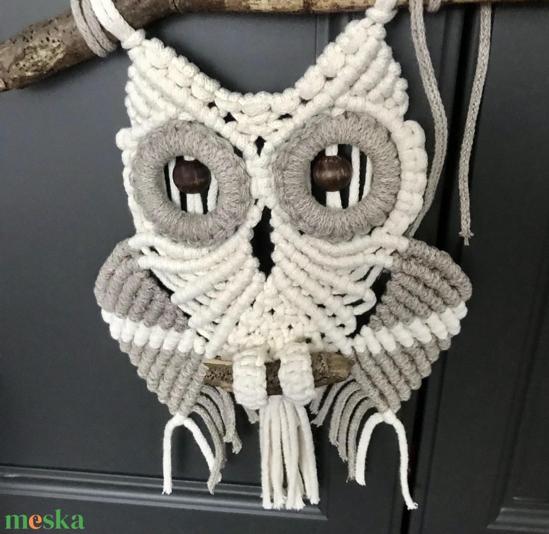 Falidísz, makramé, világosbarna és bézs - otthon & életmód - dekoráció - fali és függő dekoráció - falra akasztható dekor - Meska.hu