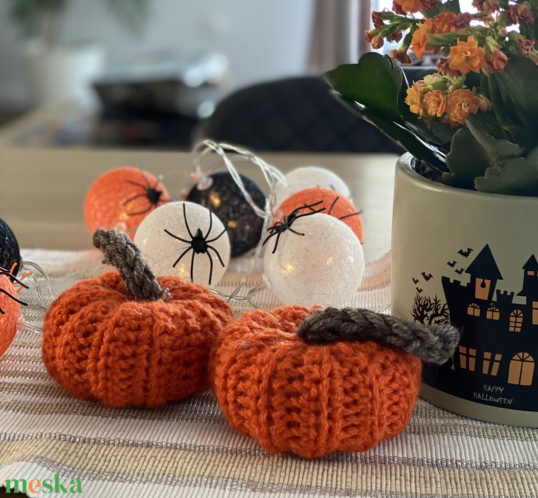 Horgolt haloweeni dísztök - otthon & életmód - dekoráció - halloween - halloweeni tök - Meska.hu Horgolt haloweeni dísztök - otthon & életmód - dekoráció - halloween - halloweeni tök - Meska.hu