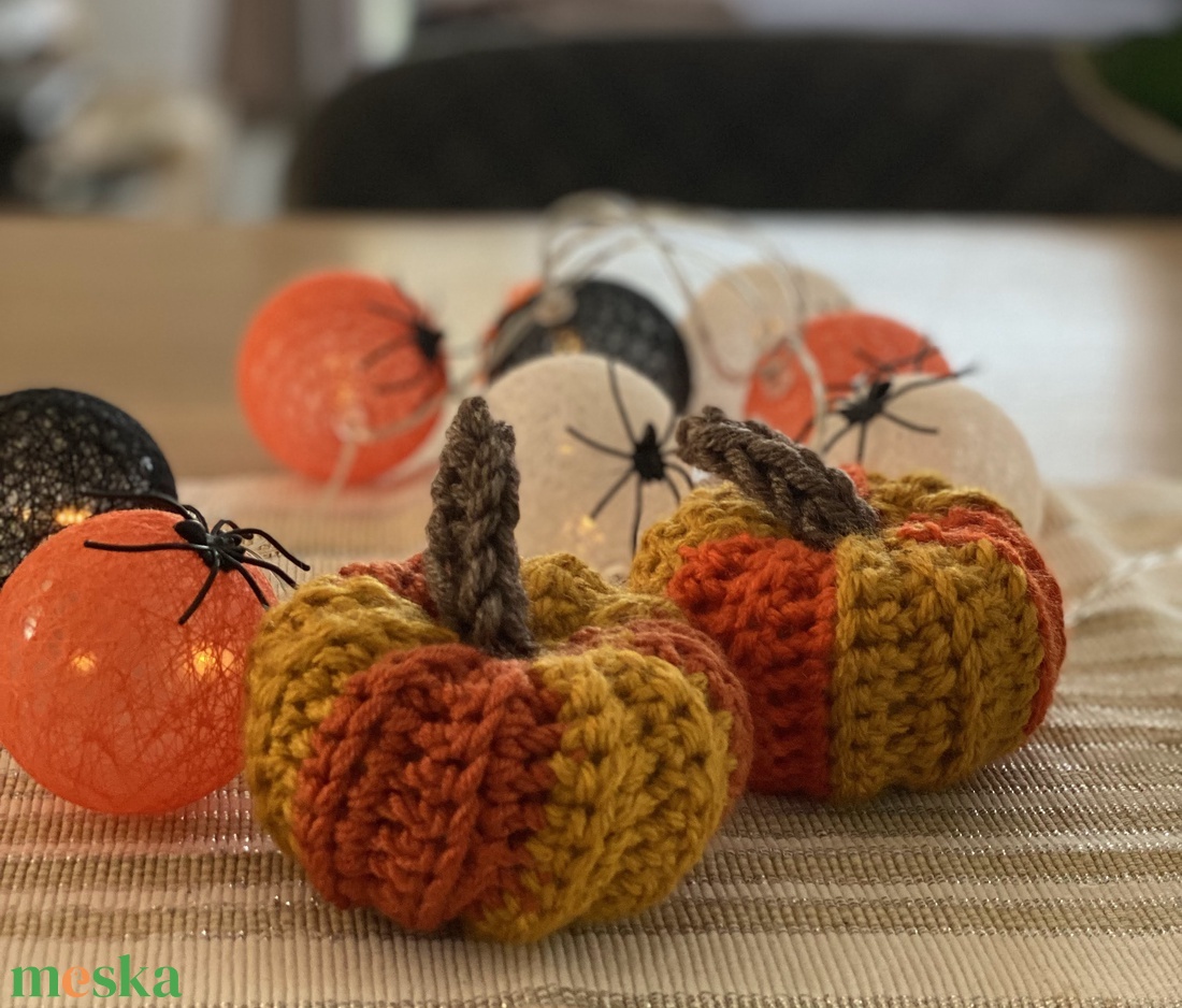 Horgolt haloweeni dísztök - otthon & életmód - dekoráció - halloween - halloweeni tök - Meska.hu Horgolt haloweeni dísztök - otthon & életmód - dekoráció - halloween - halloweeni tök - Meska.hu