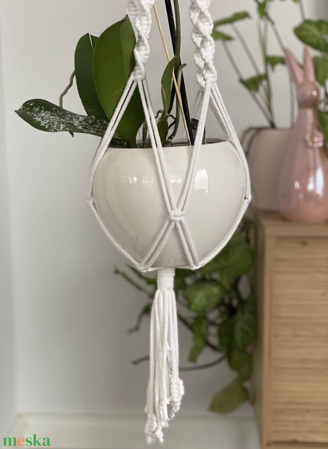 Virágtartó, makramé, fehér - otthon & életmód - virágdekoráció - virágtartó - függő virágtartó - Meska.hu