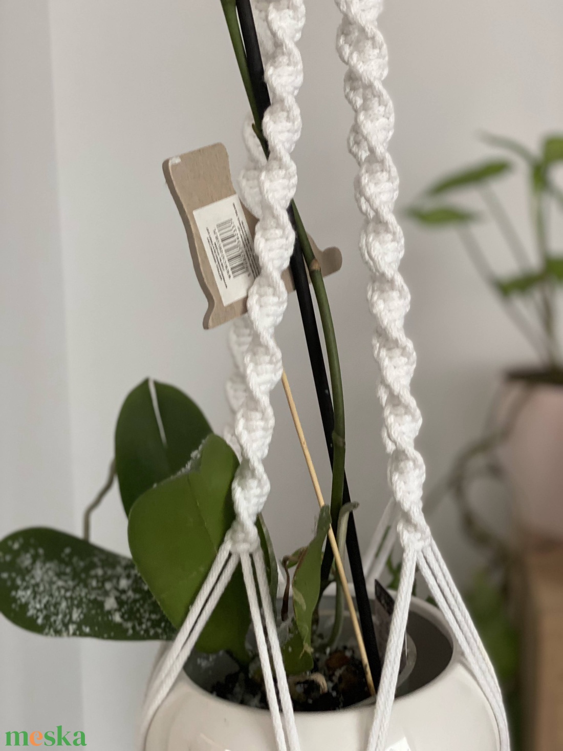 Virágtartó, makramé, fehér - otthon & életmód - virágdekoráció - virágtartó - függő virágtartó - Meska.hu