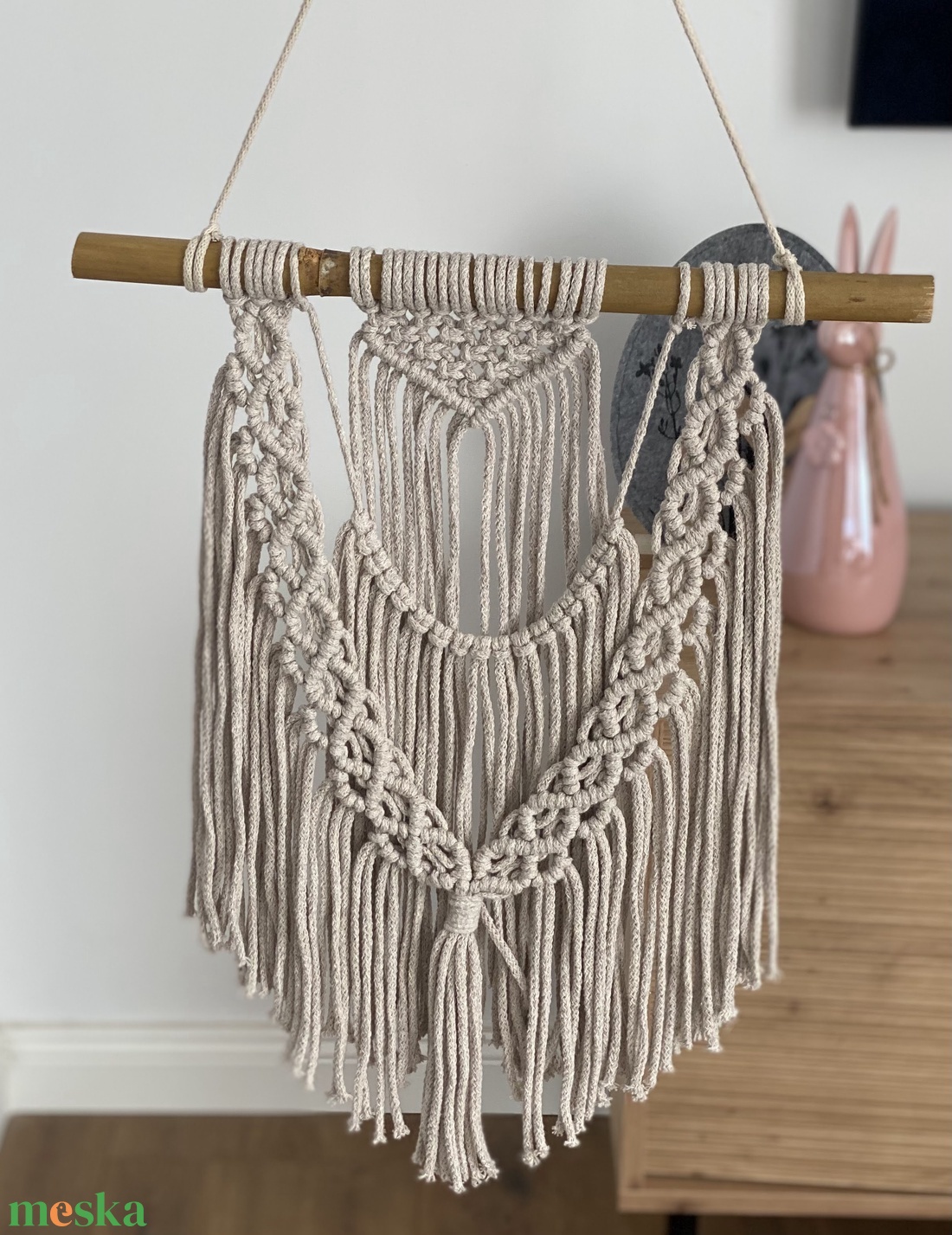 Falidísz, makramé, len színű - otthon & életmód - dekoráció - fali és függő dekoráció - falra akasztható dekor - Meska.hu