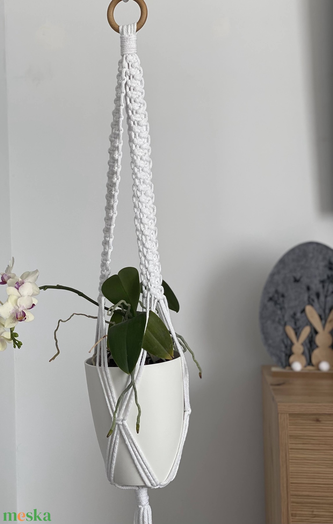 Virágtartó, makramé, fehér színű - otthon & életmód - virágdekoráció - virágtartó - függő virágtartó - Meska.hu