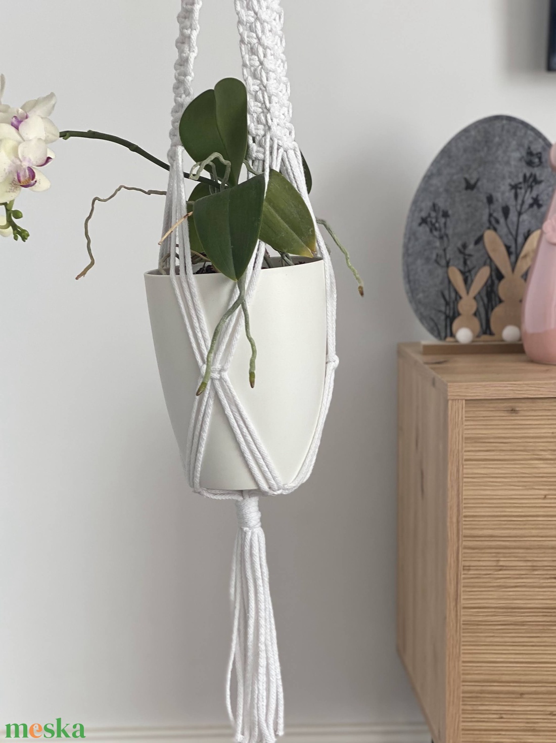 Virágtartó, makramé, fehér színű - otthon & életmód - virágdekoráció - virágtartó - függő virágtartó - Meska.hu