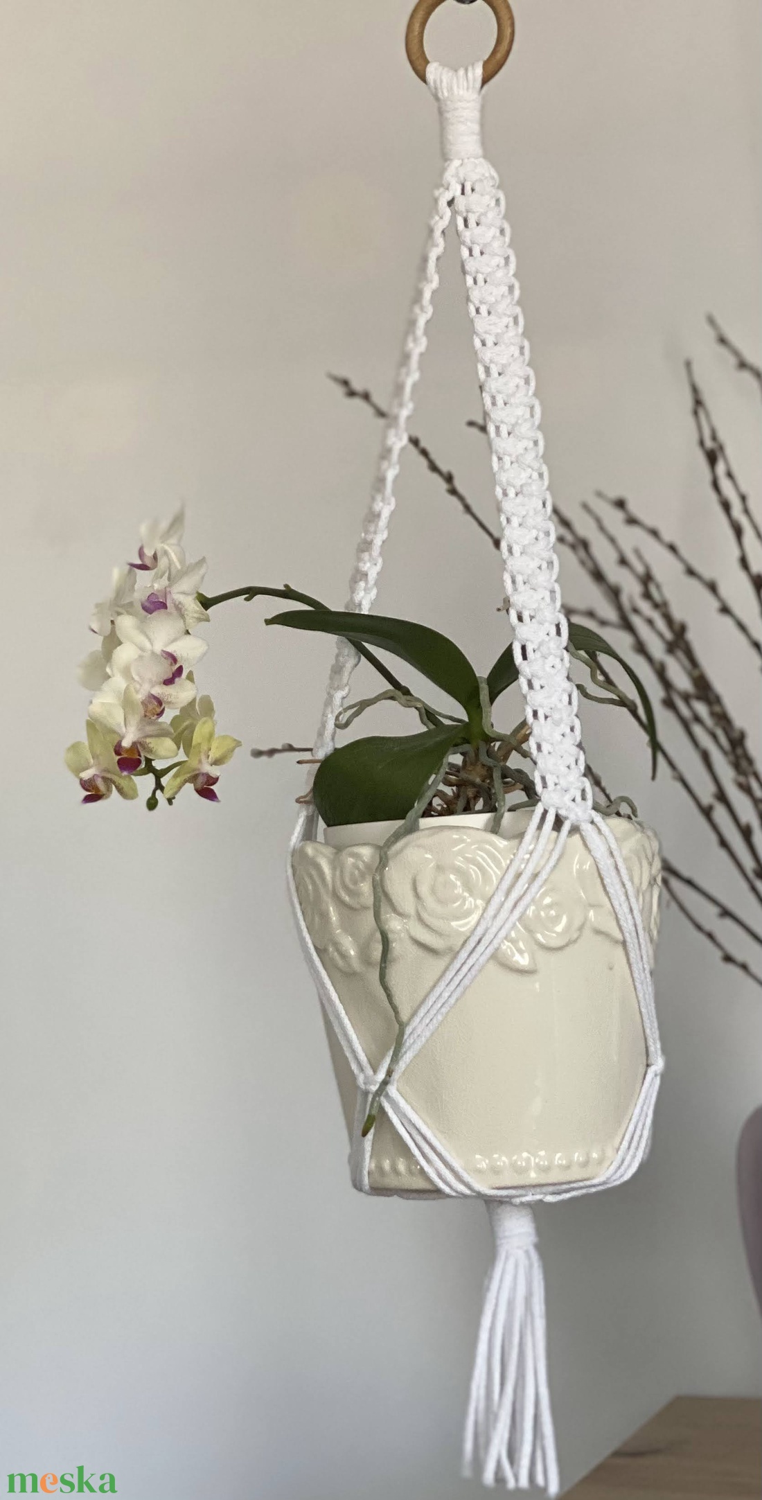 Virágtartó, makramé, hófehér - otthon & életmód - virágdekoráció - virágtartó - függő virágtartó - Meska.hu