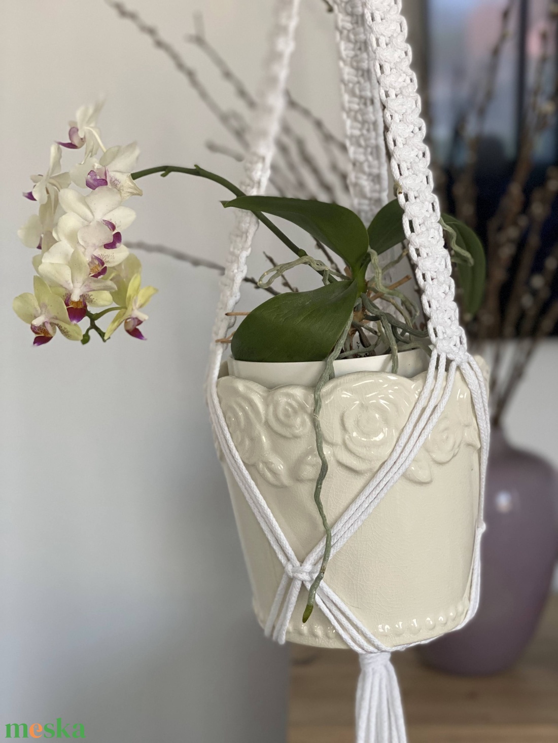 Virágtartó, makramé, hófehér - otthon & életmód - virágdekoráció - virágtartó - függő virágtartó - Meska.hu