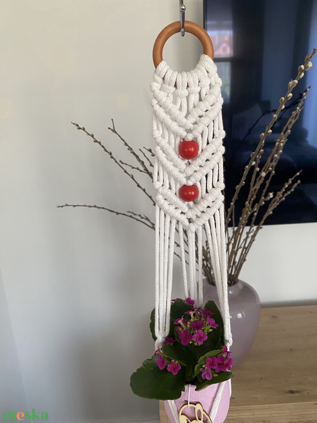 Virágtartó, makramé, fehér - otthon & életmód - virágdekoráció - virágtartó - függő virágtartó - Meska.hu