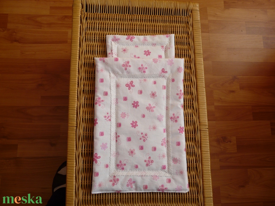 játékbaba ágynemű -  - Meska.hu