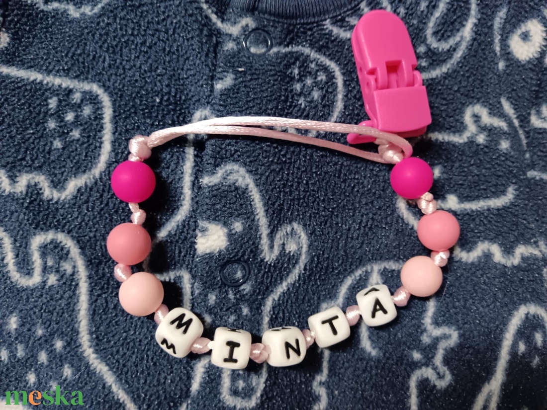 Pink cumilánc - játék & sport - 3 éves kor alattiaknak - cumilánc - Meska.hu Pink cumilánc - játék & sport - 3 éves kor alattiaknak - cumilánc - Meska.hu