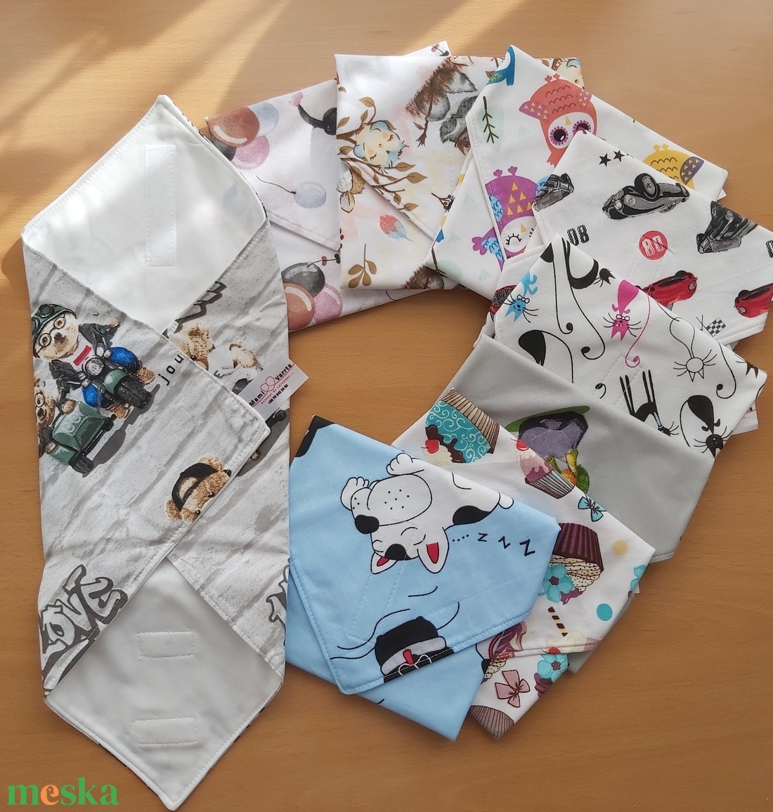 Újraszalvéta többféle mintával, - otthon & életmód - konyhafelszerelés, tálalás - konyhai textil - szalvéta - Meska.hu Újraszalvéta többféle mintával, - otthon & életmód - konyhafelszerelés, tálalás - konyhai textil - szalvéta - Meska.hu