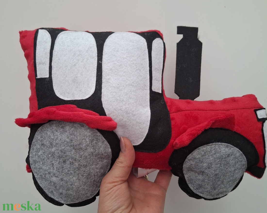 Tűzoltóautó, traktor  - játék & sport - kisautók, járművek - játékautó - Meska.hu