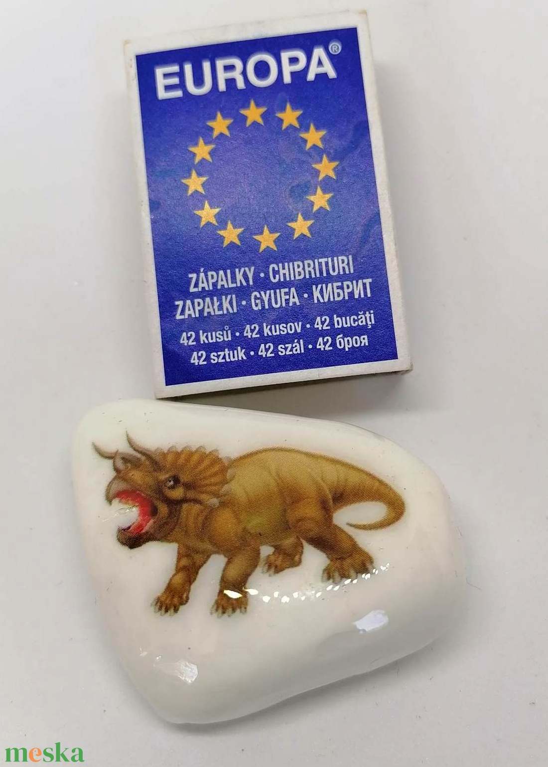 Dínós kavics 1. - otthon & lakás - dekoráció - asztal és polc dekoráció - kavics & kő - Meska.hu Dínós kavics 1. - otthon & lakás - dekoráció - asztal és polc dekoráció - kavics & kő - Meska.hu
