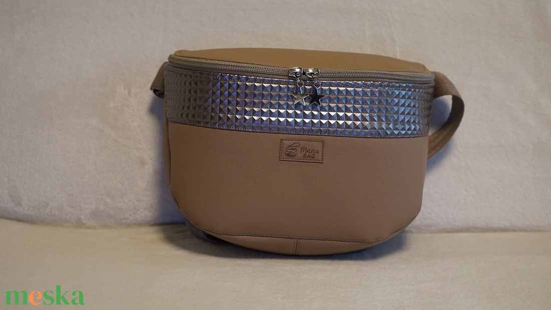 Oldaltáska barna-piramis mintás - táska & tok - kézitáska & válltáska - vállon átvethető táska - Meska.hu