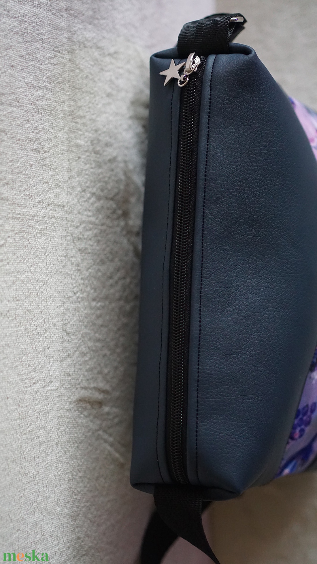 Gárnitkék - lila mintás oldaltáska - táska & tok - kézitáska & válltáska - vállon átvethető táska - Meska.hu