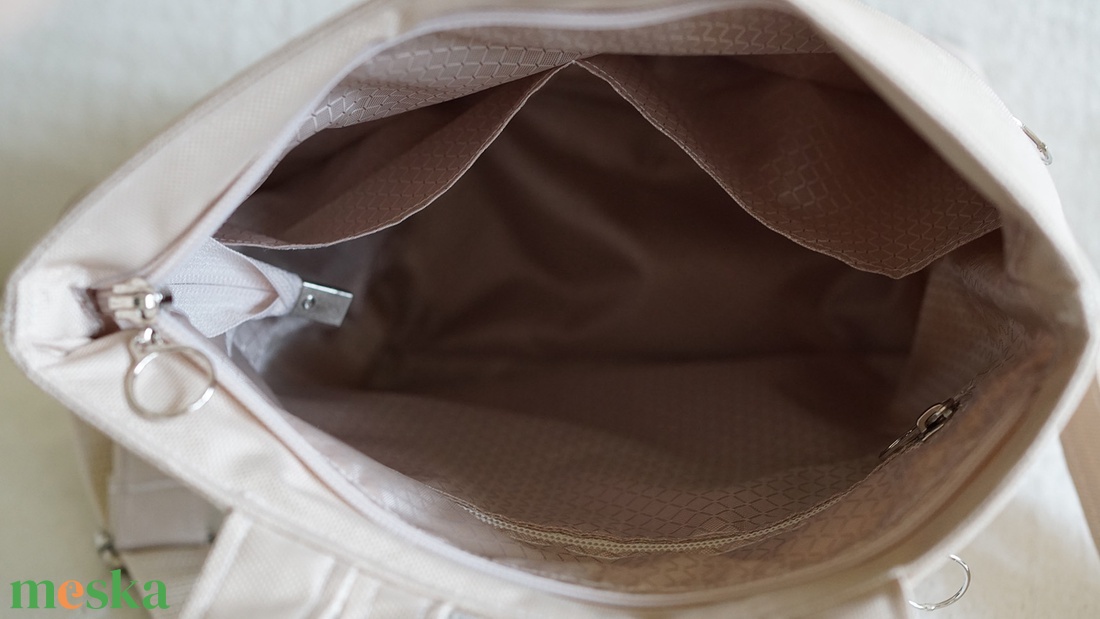 Hátizsák bézs-zöld mintás - táska & tok - hátizsák - hátizsák - Meska.hu