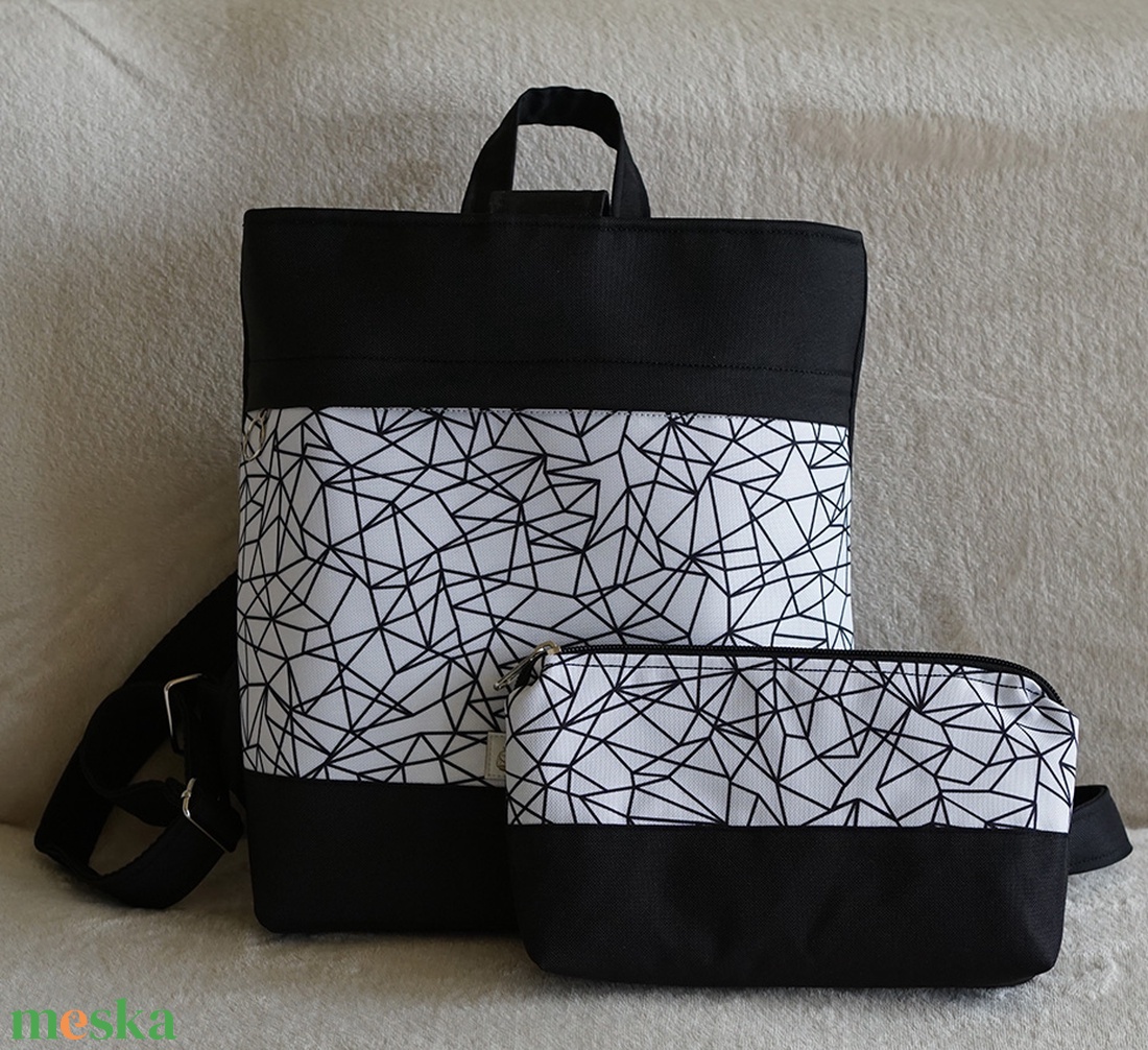 Hátizsák fekete-fehér geometriai mintás - táska & tok - hátizsák - hátizsák - Meska.hu