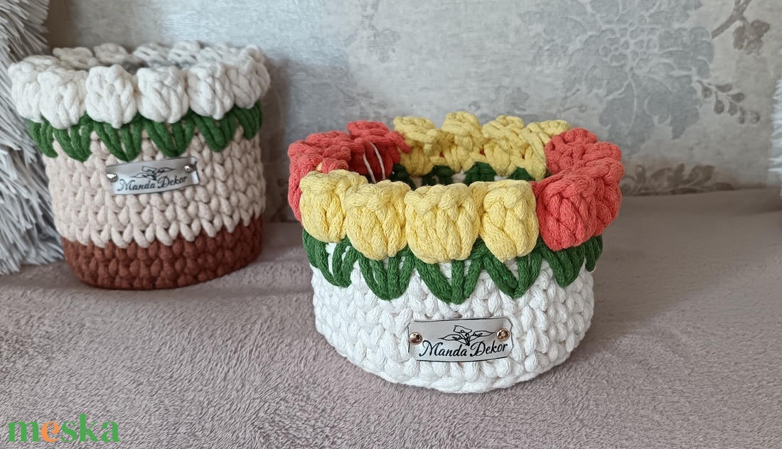 Tulipános horgolt kosár - otthon & életmód - tárolás & rendszerezés - tárolókosár - Meska.hu