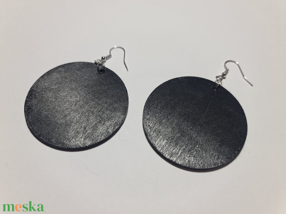 Mandala pontozott fa-akril fülbevaló 5cm hand made egyedi új (II) - ékszer - fülbevaló - lógós kerek fülbevaló - Meska.hu