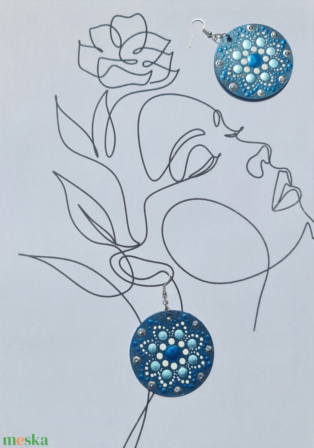 Mandala pontozott fa-akril fülbevaló 5cm hand made egyedi új (V) - ékszer - fülbevaló - lógós kerek fülbevaló - Meska.hu