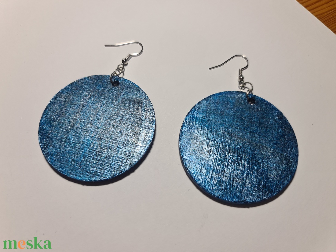 Mandala pontozott fa-akril fülbevaló 5cm hand made egyedi új (V) - ékszer - fülbevaló - lógós kerek fülbevaló - Meska.hu