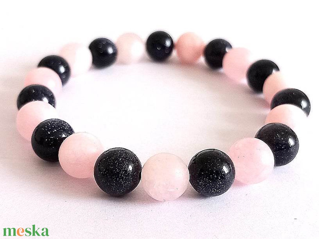 Kék homokkő és rózsakvarc - ékszer - karkötő - gyöngyös karkötő - Meska.hu